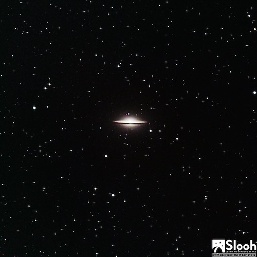 Messier 104 / Jari Backman / Slooh